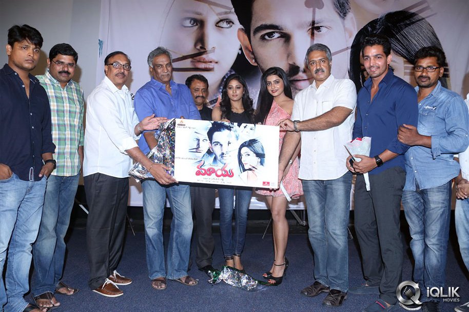 Maaya-Movie-First-Look-Launch